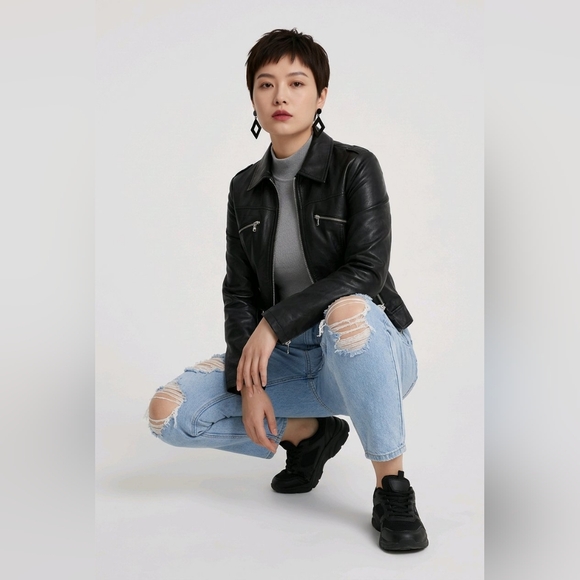 Distressed Light Blue Jeans - Picture 6 of 12